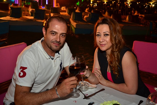 Romantic Beach Dinner at Edde Sands